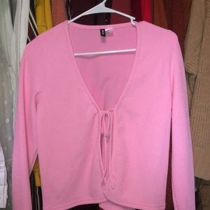 Pink tie up long sleeve, soft and comfortable